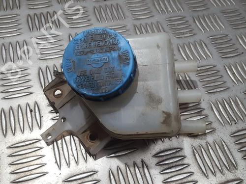 Used Brake fluid reservoir Brake fluid reservoir 35699923 35699923