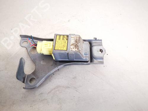 Used Electronic module Electronic module TOYOTA YARIS VERSO (_P2_) 1.3 (NCP20_, NCP22_, NCP20R, NCP22R) (84 hp) 32939055 32939055