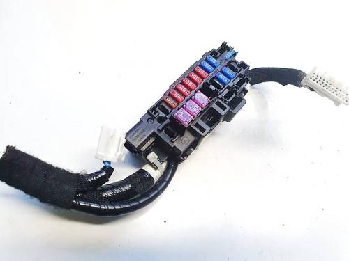 Used Fuse box Fuse box 38575986 38575986