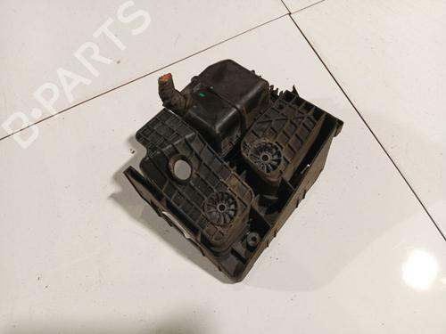 Fuse box VW PASSAT B6 (3C2) 1.9 TDI | BP37227420E1 - Image 2