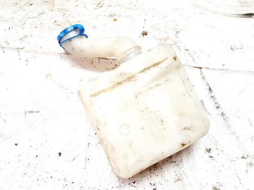 windscreen-washer-tank-audi-a4-b5-8d2-1994-1995-1996-1997-1998-1999-2000-2001-35635870 main image
