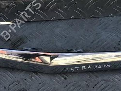 Used Tailgate trim Tailgate trim 35678340 35678340