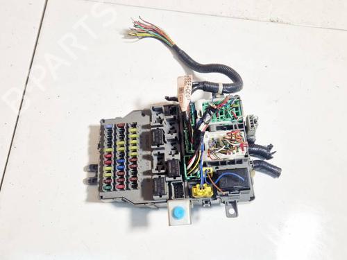 Used Fuse box Fuse box HONDA ACCORD VII (CL, CN) 2.2 i-CTDi (CN1) (140 hp) 32574775 32574775