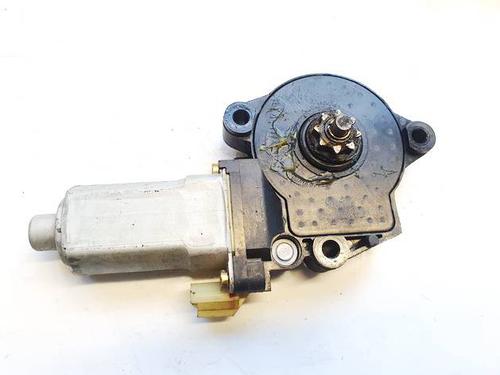 Right front window motor KIA CERATO I Hatchback (LD) 1.5 CRDi | BP34830061E20 - Image 3