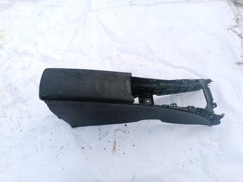 Used Armrest / Center console Armrest / Center console TOYOTA AVENSIS Saloon (_T27_) 2.2 D-4D (ADT271_, ADT271R) (150 hp) 35463089 35463089