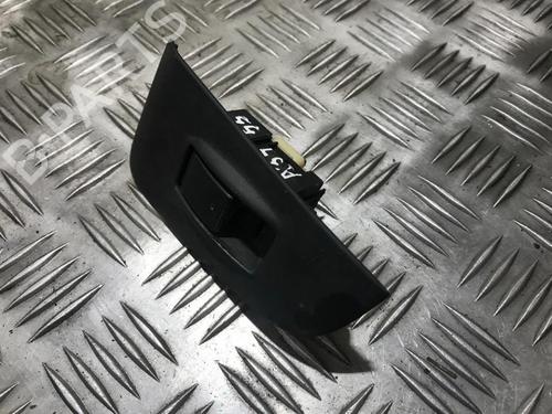 Used Switch Switch TOYOTA AVENSIS (_T25_) 2.0 D-4D (ADT250_, ADT250R) (126 hp) 33491888 33491888