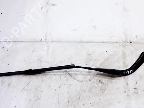 Used Front windshield wiper arm Front windshield wiper arm BMW 3 (E90) 318 d (143 hp) 33513085 33513085