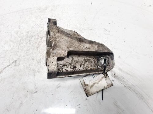 Støtte Støtte VW PHAETON (3D1, 3D2, 3D3, 3D4, 3D6, 3D7, 3D8, 3D9) 3.0 V6 TDI 4motion (240 hp) 32960066 32960066