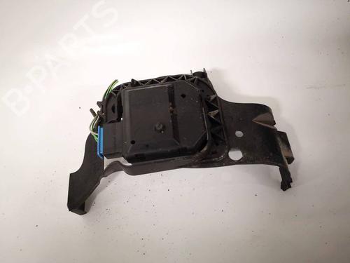 Used Electronic module SKODA ROOMSTER (5J7) 1.4 TDI (80 hp) 32541753