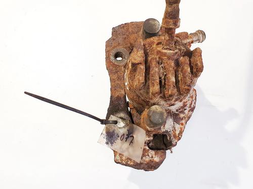 Left front brake caliper FORD MONDEO I (GBP) 1.6 i 16V | BP35413070M105 - Image 2