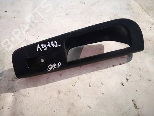 switch-kia-ceed-hatchback-ed-2006-2007-2008-2009-2010-2011-2012-32943737 main image