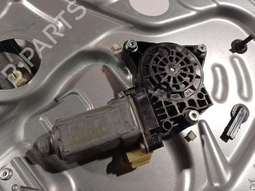 Right rear window motor HYUNDAI i30 (FD) 1.6 CRDi | BP34958435E22 - Image 4