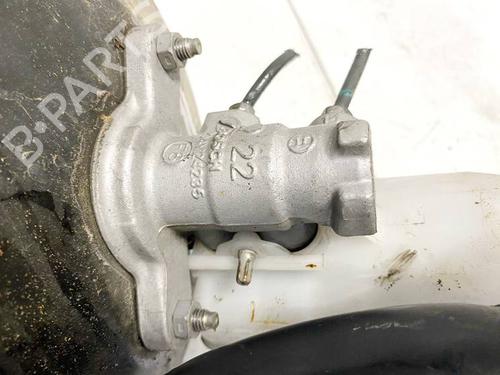 Used Brake master cylinder Brake master cylinder TOYOTA AURIS (_E15_) 2.0 D-4D (ADE150_, ADE150R) (126 hp) 35085746 35085746