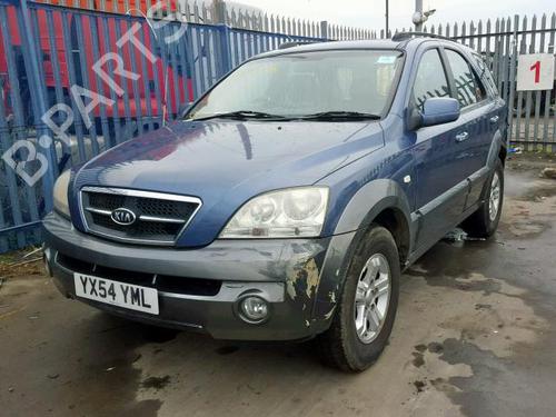 Brugte KIA SORENTO I (JC) 2.5 CRDi 4WD (140 hp) 4476846