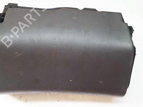 Used Glove box Glove box MERCEDES-BENZ C-CLASS (W203) C 200 CDI (203.004) (116 hp) 35858510 35858510