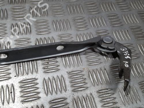 hingedoor-check-strap-audi-a4-b5-8d2-1994-1995-1996-1997-1998-1999-2000-2001-35711268 main image