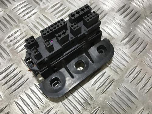 fuse-box-opel-vectra-c-z02-2002-2003-2004-2005-2006-2007-2008-2009-33494288 main image