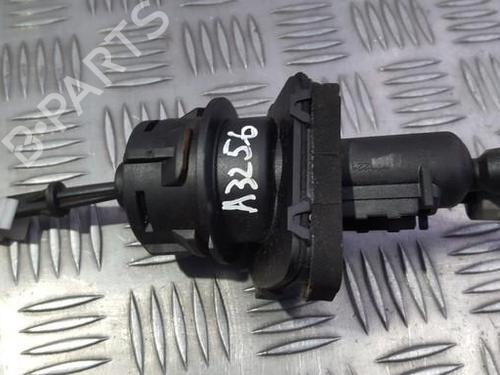 Used Clutch slave cylinder Clutch slave cylinder FORD FOCUS II (DA_, HCP, DP) 2.0 TDCi (136 hp) 35674365 35674365
