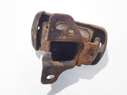 Engine mount KIA SORENTO I (JC) 2.5 CRDi 4WD | BP32879400M89 - Image 2