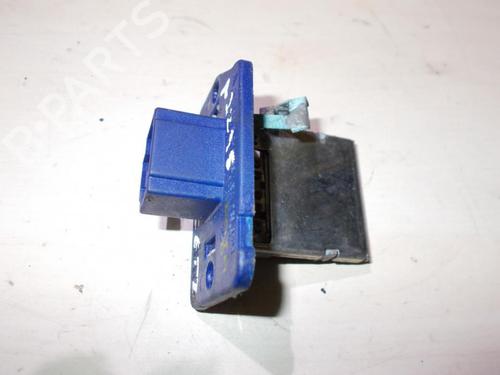 heater-resistor-hyundai-getz-tb-2001-2002-2003-2004-2005-2006-2007-2008-2009-2010-2011-35839883 main image