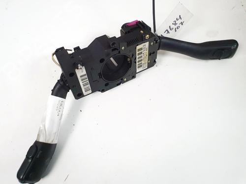 Used Warning switch Warning switch VW PASSAT B5.5 (3B3) 1.9 TDI (130 hp) 35467563 35467563