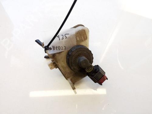 Used Brake fluid reservoir Brake fluid reservoir 35640843 35640843