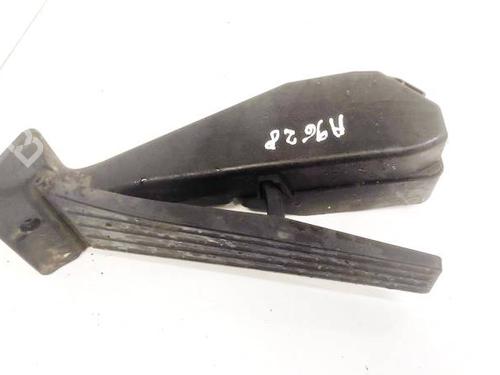 Used Pedal Pedal BMW 1 Convertible (E88) 118 d (143 hp) 35212895 35212895