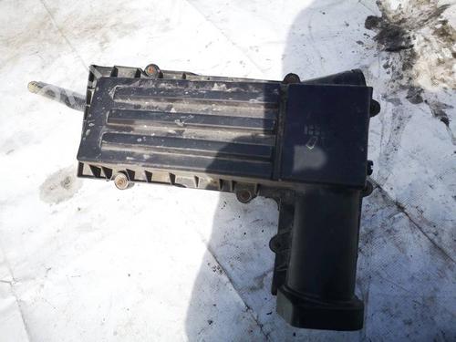 Used Air filter box Air filter box VW PASSAT B6 (3C2) 1.9 TDI (105 hp) 34748518 34748518