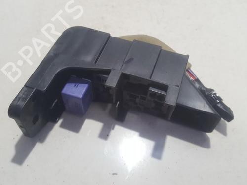 other-toyota-auris-_e15_-2006-2007-2008-2009-2010-2011-2012-2013-33510091 main image