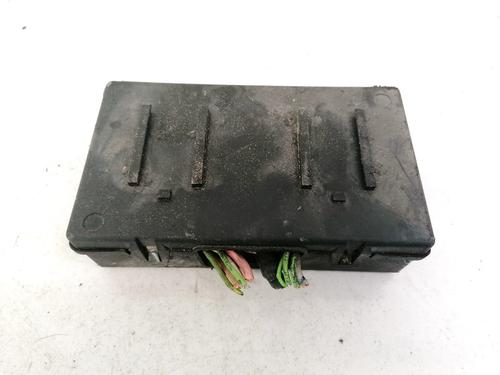 Used Fuse box Fuse box CITROËN C5 II (RC_) 1.6 HDi (RC8HZB) (109 hp) 32913067 32913067
