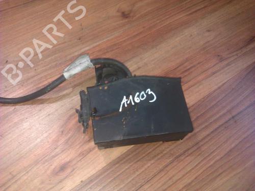 fuse-box-opel-zafira-a-mpv-t98-1999-2000-2001-2002-2003-2004-2005-2006-33497894 main image