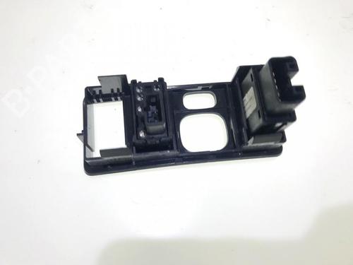 Switch TOYOTA COROLLA Saloon (_E12_) 1.4 VVT-i (ZZE120_, ZZE120R) | BP35708523I30 - Image 2