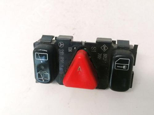 Used Warning switch Warning switch MERCEDES-BENZ E-CLASS (W210) E 200 (210.035) (136 hp) 35615704 35615704