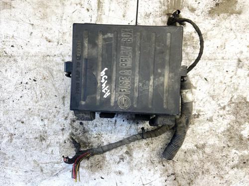 Used Fuse box Fuse box SSANGYONG REXTON / REXTON II (GAB_) 2.7 Xdi (165 hp) 32887060 32887060
