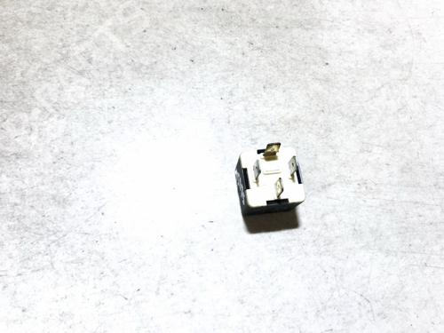 Electronic sensor VW GOLF V (1K1) 1.6 FSI | BP33109890M84 - Image 2