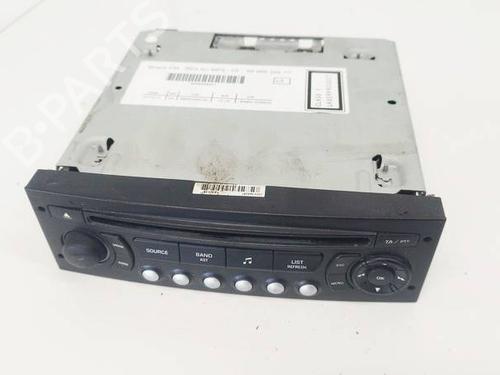 Used Radio Radio 35124987 35124987