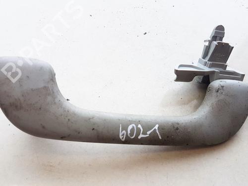 Used Interior roof handle Interior roof handle 35638987 35638987