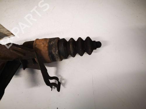 Clutch slave cylinder VW PASSAT B5 Variant (3B5) 1.9 TDI | BP34748181M113 - Image 2