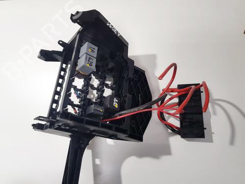 fuse-box-skoda-fabia-i-6y2-1999-2000-2001-2002-2003-2004-2005-2006-2007-2008-32874825 main image