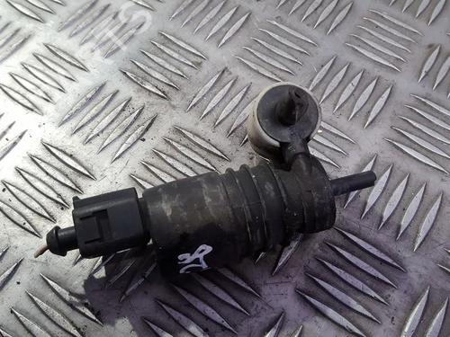 Used Washer pump Washer pump SMART CABRIO (450) 0.6 (S1OLA1, 450.441, 450.442, 450.443) (55 hp) 35678155 35678155