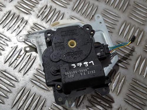 Used Electronic module Electronic module TOYOTA COROLLA Verso (_E12_) 2.0 D-4D (CDE120_, CDE120R) (90 hp) 33498698 33498698