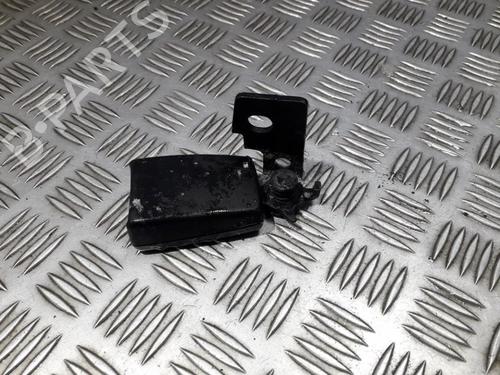 seat-buckle-opel-corsa-d-s07-2006-2007-2008-2009-2010-2011-2012-2013-2014-2015-35708012 main image