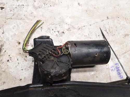 Used Front wiper motor Front wiper motor AUDI 80 B2 Saloon (811, 813, 814, 819, 853) 1.6 (75 hp) 35554753 35554753
