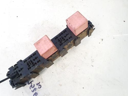 Fuse box RENAULT KANGOO (KC0/1_) 1.5 dCi (KC07) | BP32892474E1 - Image 2