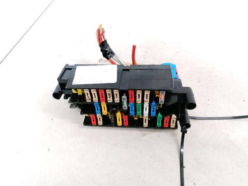 Used Fuse box Fuse box 33080237 33080237