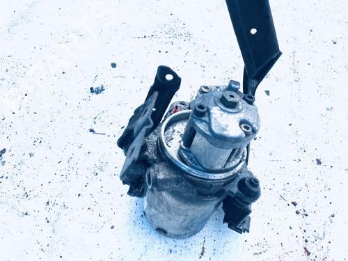 Used Steering pump Steering pump 35572268 35572268