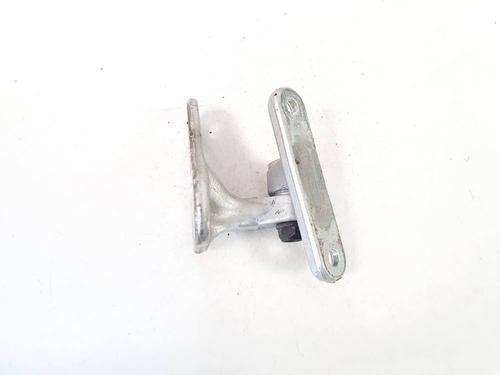 hingedoor-check-strap-mercedes-benz-c-class-w203-2000-2001-2002-2003-2004-2005-2006-2007-32922265 main image