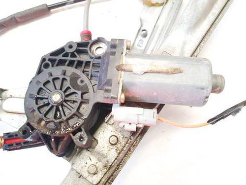 Right front window motor PEUGEOT 206 SW (2E/K) 1.4 | BP35040406E20 - Image 2