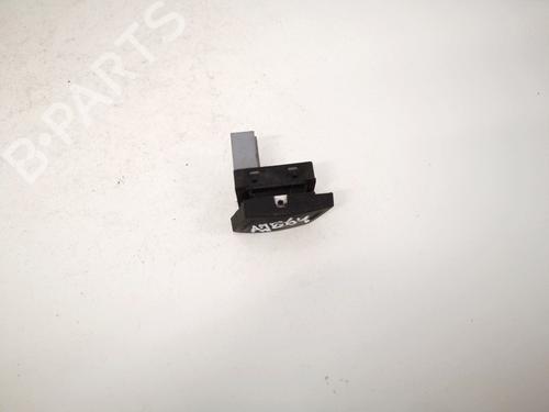 Used Switch Switch SKODA OCTAVIA II (1Z3) 2.0 TDI (140 hp) 32908964 32908964