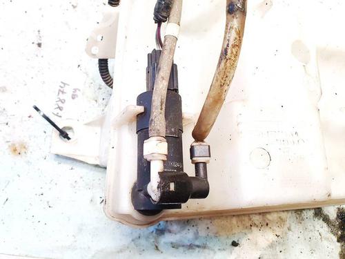 washer-pump-ford-focus-iii-2010-2011-2012-2013-2014-2015-2016-2017-2018-2019-2020-35322670 main image